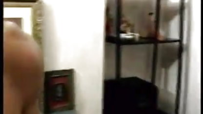 कमबख्त ईस्टर बनी फिल्म हिंदी में सेक्सी