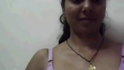 एक शर्मीली गोरा का सेक्सी फिल्म वीडियो सेक्सी फिल्म वीडियो में रोमांटिक दृश्य