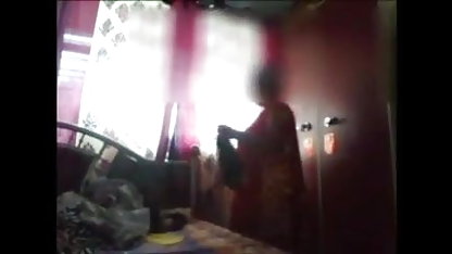 2 परिपक्व वेश्याएं शो सेक्सी फिल्म दिखाओ हिंदी में की सवारी करती हैं