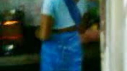 उसकी चूत के अंदर का सेक्सुअल हिंदी में सेक्सी फिल्म वीडियो हाई एंड