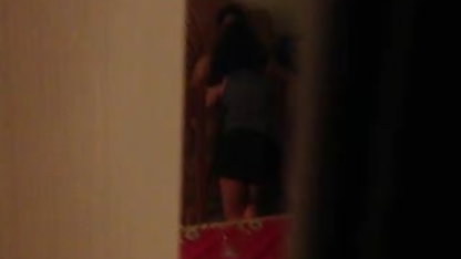 और सेक्सी फिल्म हिंदी में दिखाएं कुतिया अभी भी अधिक पूछा