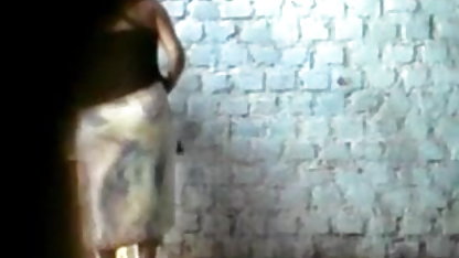 परवाह है जहाँ आप कदम फिल्म सेक्सी वीडियो में है