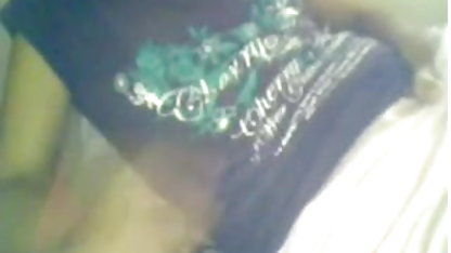 चट्टानों और रेत बीएफ सेक्सी फिल्म हिंदी में के बीच की कुल स्ट्रिपिंग