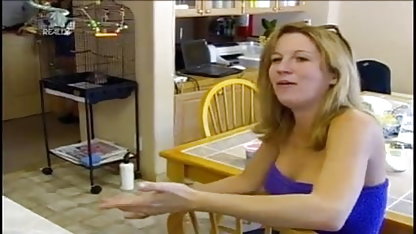 देखो तुमने ब्लू पिक्चर दिखाइए हिंदी में सेक्सी मेरी गांड कैसे छोड़ दी