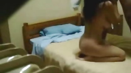 हैंड ब्रेक सेक्सी फिल्म बताओ वीडियो में