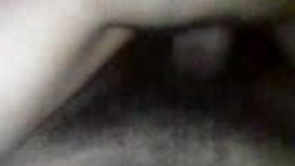 उसकी हिंदी में सेक्सी फुल मूवी बेटी का दोस्त इसे गधे में कोशिश करता है