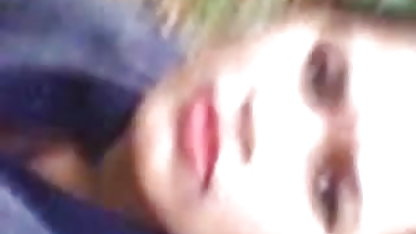 बहुत ही फूहड़ कमबख्त टैक्सी चालक को उकसाता सेक्सी पिक्चर हिंदी में ब्लू फिल्म है