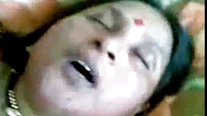 पड़ोसी की बेटी को फुल मूवी वीडियो में सेक्सी फांसी पर लटका दिया