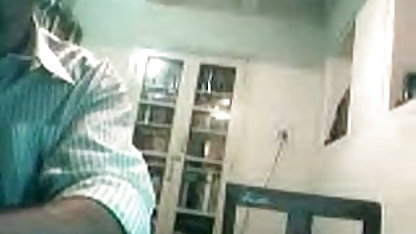 मेरी लड़की वेश्या नहीं है, लेकिन ऐसा सेक्सी फिल्म वीडियो में चाहिए लगता है