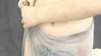 19 साल की, छोटे स्तन, लैटिना और बहुत ही सेक्सी फिल्म पिक्चर वीडियो में फूहड़