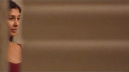 वीडियो पर रिकॉर्ड करने के लिए लड़की बहुत शर्मिंदा थी सेक्सी फिल्म वीडियो हिंदी में