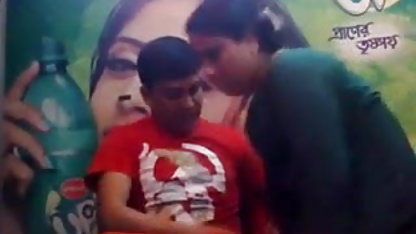 फिर सेक्सी फिल्म हिंदी में दिखाएं से नग्न और गर्म