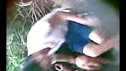 किसान सेक्सी फिल्म बताओ वीडियो में ग्रामीण अश्लील बन जाता है