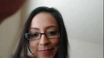 अपने अपार्टमेंट के सभी कोनों को सेक्सी फिल्म हिंदी में छोड़ना चाहता है