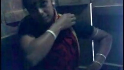 मैं हिंदी में सेक्सी ब्लू तुम्हारी गर्लफ्रेंड को चोदता हूँ और तुम मेरी