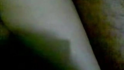 ब्राइड्समेड के रूप में उज्ज्वल हिंदी में सेक्सी फिल्म मूवी