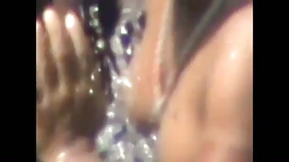 एक वेट्रेस के साथ 2 घंटे और हिंदी में सेक्सी फिल्म हिंदी में 45 मिनट का सेक्स