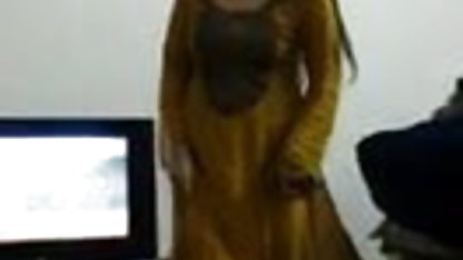 सामान्य लड़की एक संभोग रिकॉर्ड करने का फैसला करती है हिंदी में सेक्सी फिल्म मूवी