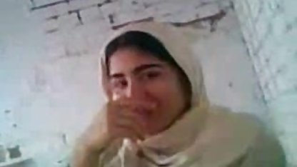 उसने एक दोस्त के साथ अपने प्रेमी को सींग डाल सेक्सी फिल्म हिंदी में मूवी दिए