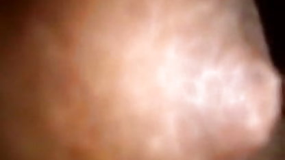 एक सेक्सी सेक्सी फिल्म हिंदी में बिल्ली के अभाव में एक निकास पाइप गड़बड़ है