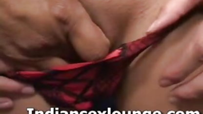 उस गधे को उठाओ, बच्चे ... मैं तुम्हें पार करने सेक्सी फिल्म भेजो हिंदी में जा रहा हूं