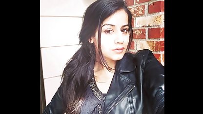 जहां मेरा भाई इसे डालता है, मैंने इसे सेक्सी फिल्म सेक्सी फिल्म वीडियो में डाल दिया