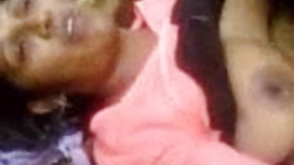 दुल्हन जो शादी की रात को आश्चर्यचकित करती पाकिस्तानी सेक्सी फिल्म हिंदी में है