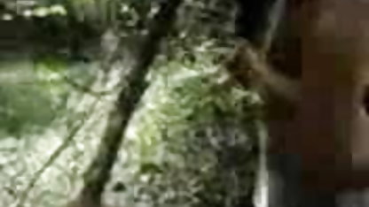 एक और दुनिया के फुल मूवी वीडियो में सेक्सी बेडरूम से एक आगंतुक ...