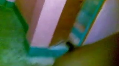 वह फूहड़ जो हर लड़की के अंदर है सेक्सी फिल्म हिंदी में चाहिए