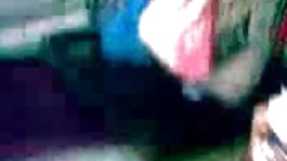 सुंदर महिला ने काले कपड़े सेक्सी फिल्म हिंदी में सेक्सी पहने