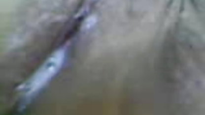 मेरी बीवी उसे अपनी चूत देने के लिए उसका इंतजार कर सेक्सी फिल्म दिखाइए वीडियो में रही थी