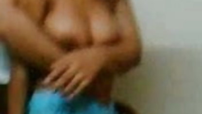 फिटनेस वर्ग में कमबख्त, छोटे गधे हिंदी में बीएफ सेक्सी फिल्म